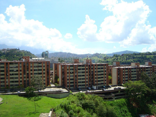 Ch Apartamento En Alquiler - Lomas Del Sol 