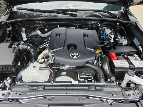 Toyota Hilux 2.8