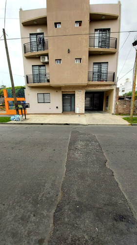 Dpto. Alquiler 2 Amb. Villa Luzuriaga