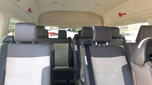 Toyota Hiace 2021 2.8 Tdi Commuter 6at 14a