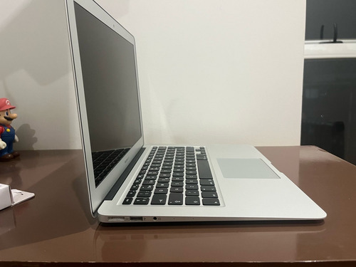 Apple Macbook Air 13 Como Nueva (Usado)