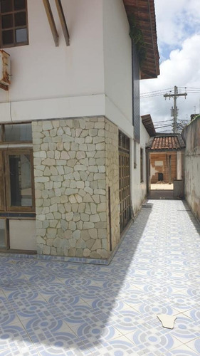 Casa Comercial Para Venda Em Lauro De Freitas, Buraquinho, 3 Dormitórios, 1 Suíte, 2 Banheiros - Da0018_2-1136684