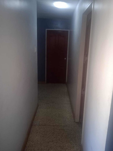 Imagen 5 de 11 de Apartamento Con 3 Habitaciones Y 2 Baños Plaza La Concordia