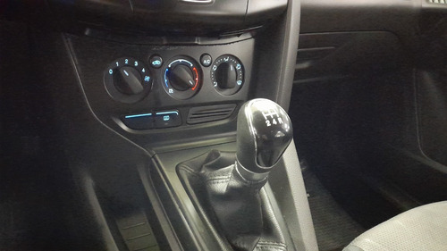 Imagen 15 de 15 de Ford Focus S 1.6 2014
