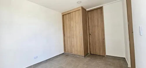 Apartamento En Venta En Calasanz. Cod V14916