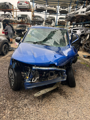 Renault Kwid 1.0 3cc 2024 Flex 8.409km - Solicite Peças
