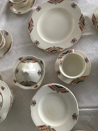Woods Ivory Ware Porcelana Inglesa Juego De Té 41 Piezas Blanco (Usado)