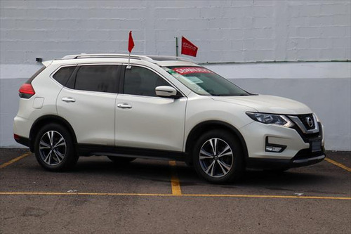 Nissan X-Trail 2.5 Advance 2 Row Cvt