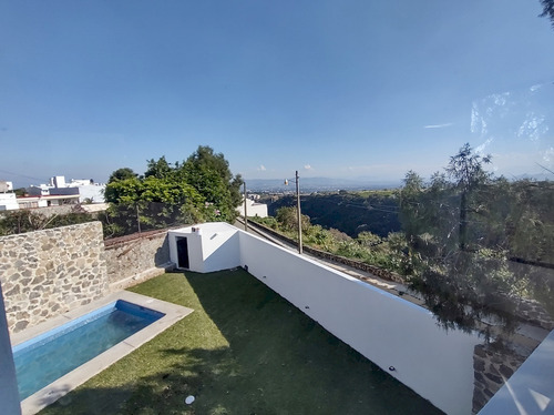 Casa Minimalista Nueva En Lomas Tetela, Cuernavaca Morelos.