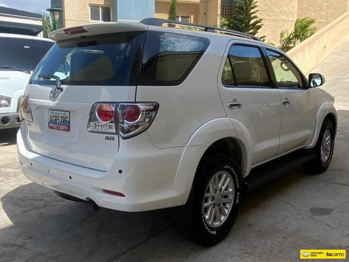Toyota Fortuner 4x4