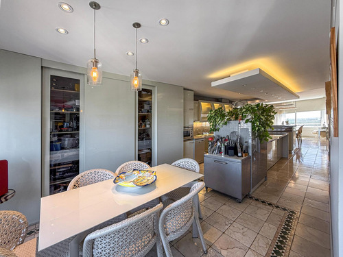 Departamento 3 Dormitorios Premium, 2 Cocheras, Vista Al Río Y Amenities