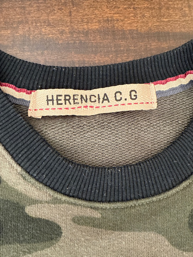 Buzo Herencia Argentina T 12 (Usado)