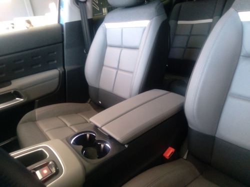 Imagen 8 de 19 de Citroën C5 Aircross Eat6 Feel Pack H