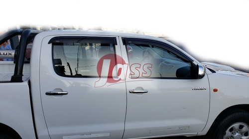 Imagen 2 de 6 de Deflector Ventanilla Toyota Hilux 2005 / 2015 X4 Adhesivo Oriyinall