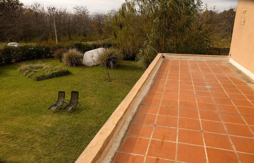 Imagen 27 de 30 de Casa Quinta 3 Amb En Venta En Mercedes Con Pileta.