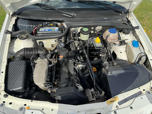 Volkswagen Gol 1.6 I Power 601 3 p