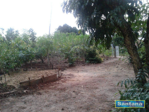 Chácara Próximo Ao Acesso Ao Lago Coruma 2 Dormitório Venda, 1300 M² Por R$ 150.000 - Lago Das Aroeiras Em Caldas Novas - Ch0002