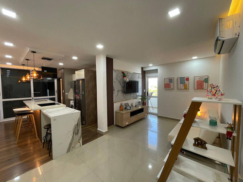 Apartamento En Venta En Las Chimeneas
