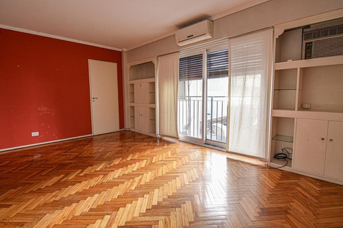 Imagen 2 de 15 de Retasado Departamento De 3 Ambientes Totalmente Reciclado