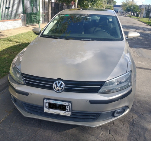 Imagen 10 de 25 de Volkswagen Vento 2013 2.5 Luxury 170cv Tiptronic