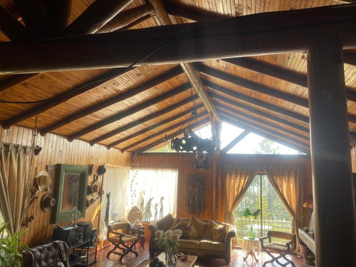 Amplia Casa Amoblada En Algarrobo: 6 Hab, 2 Baños