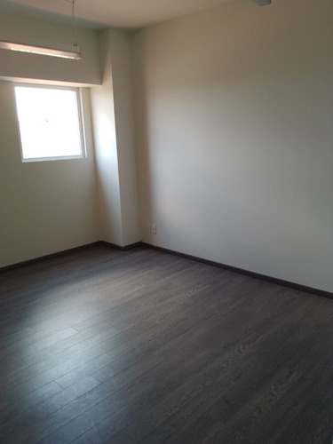 Oficinas 208, 209, 211 En Santa Fe