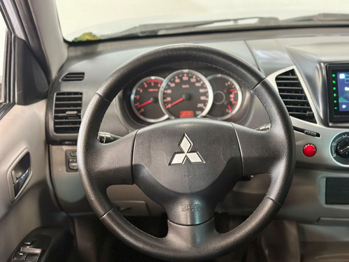 Mitsubishi L200 Triton HPE 3.2 CD TB Int.Diesel Mec