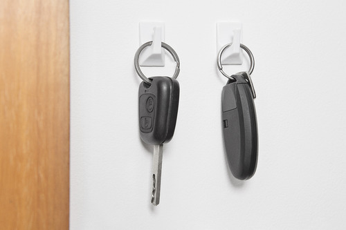 Ganchos adesivos de quartzo branco P X4 Units brancos