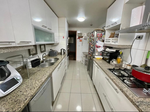 Departamento En Venta De 3 Dorm. En Providencia