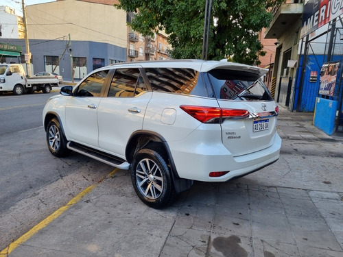 Toyota Sw4 2.8 Srx 177cv 4x4 7as At 2019