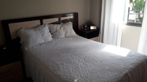 Locales +departamento + Con Descarga Sobre Avenida Santa Teresita