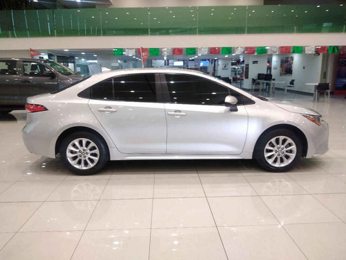 Imagen 6 de 13 de Toyota Corolla 2020 4p Le L4/1.8 Aut