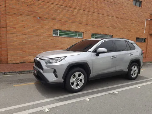 Toyota RAV4 2.0 Xle 4X2 Cvt