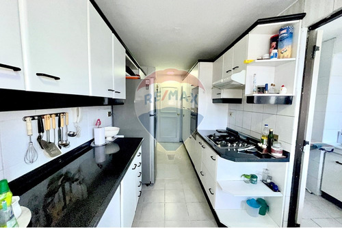 Exclusivo Dpto 4 Dorm + 2 Est, Amplia Terraza