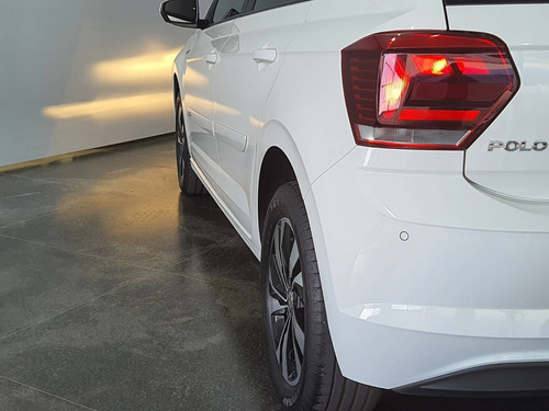 Imagem 7 de 15 de Volkswagen Polo 1.0 200 Tsi Comfortline Automático