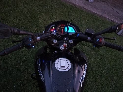 Imagen 6 de 16 de Bajaj Rouser Ns200