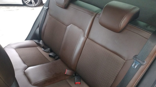 Imagem 8 de 16 de Chevrolet Cobalt