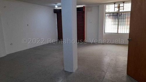 Imagen 8 de 12 de Casa Comercial En Alquiler Zona Centro Barquisimeto 22-25381 Jcg
