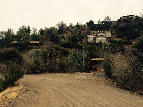 Casa En Venta De 3 Dorm. En Los Andes
