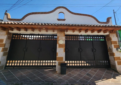 Casa En Cuernavaca Con Alberca