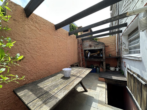 Casa En Venta De 4 Dormitorios En Malvin (ref: Gmu-104)