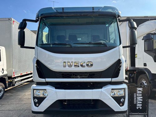 Iveco 24-280 Tector Ano 2023 0km 6x2 = 2425 2426 2429 2430