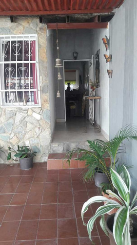 Imagen 2 de 11 de Casa En San Joaquin