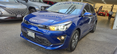 Kia Rio 5p EX L4/1.6 Man