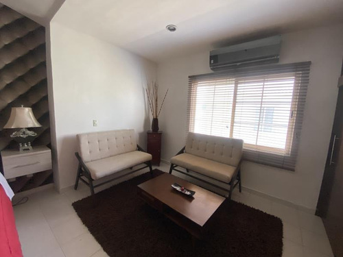 Imagen 12 de 20 de Casa En Renta En Santa Bárbara