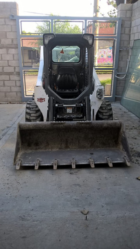 Bobcat Minicargadora S570 Mod 2015 Excelente Estado