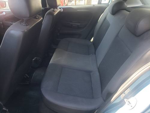 Imagen 8 de 12 de Volkswagen Gol Trend 2018 Trendline 5 Ptas 1.6 Exelente
