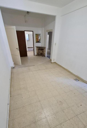 Imagen 4 de 6 de Departamento Tipo Casa En Alquiler En Lanus Oeste