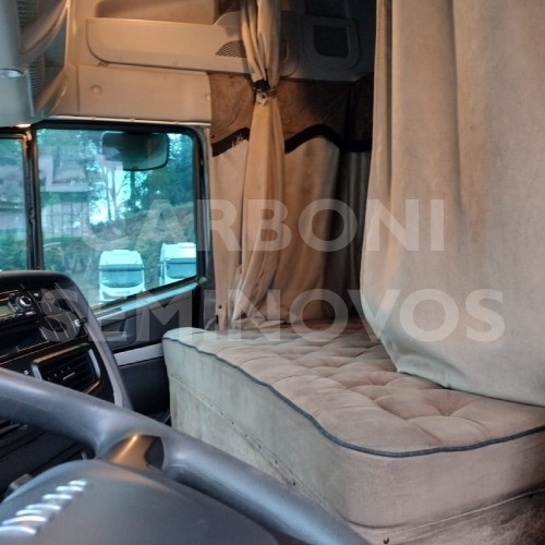 Imagem 6 de 11 de Iveco Hi Way 600s44 6x2, Ano 2018/2019
