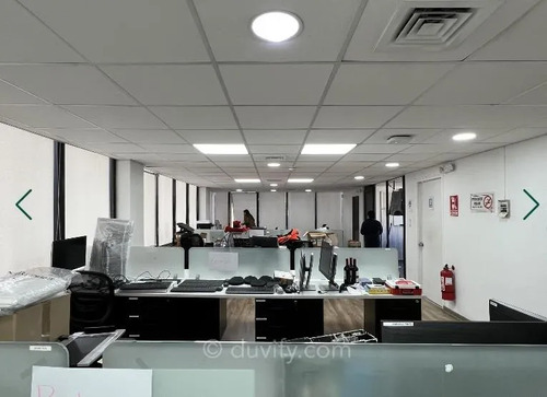 234 M2 Arriendo Oficina El Golf